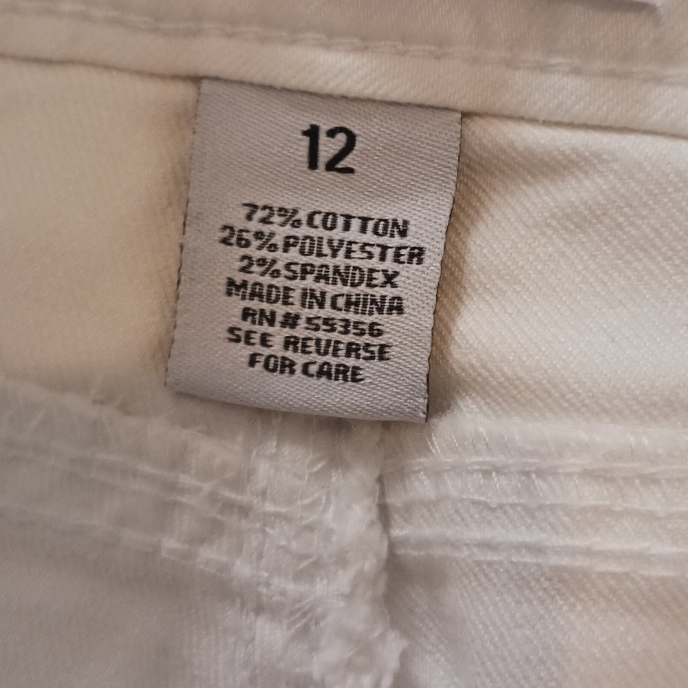 D-Jeans Bermuda shorts. - Picture 2 of 7